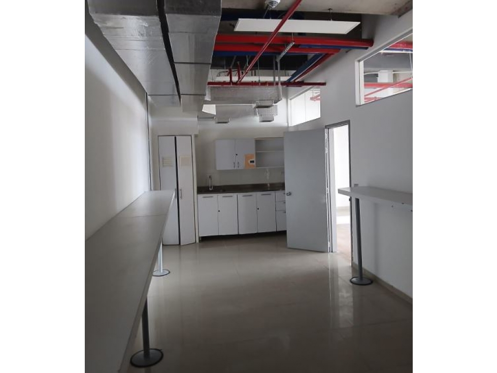 SE ARRIENDA LOCAL COMERCIAL SABANETA — foto 3