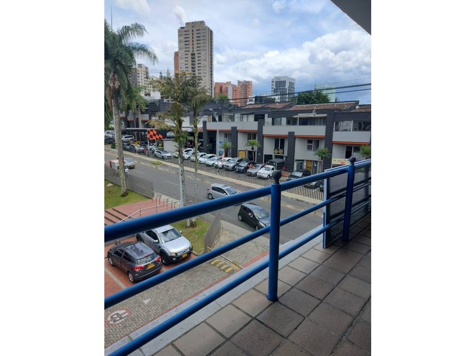 SE ARRIENDA O SE VENDE OFICINA MEDELLIN — foto 5