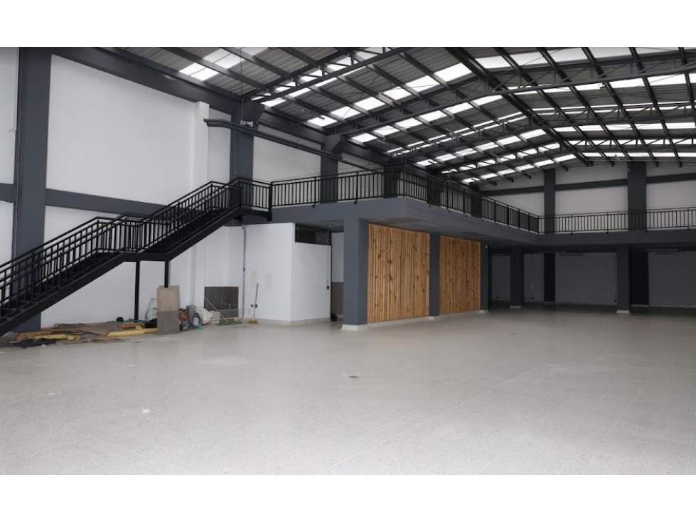 BODEGA EN VENTA O ARRIENDO BOYACA REAL - 3