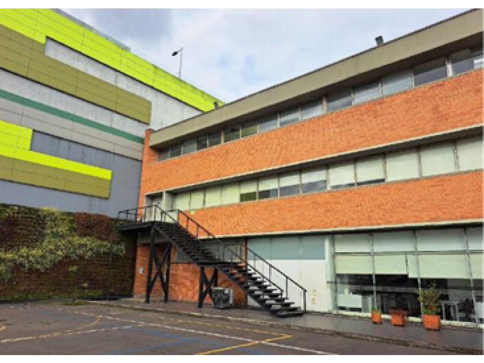 SE ARRIENDA OFICINA BOGOTA PARA 1000 puestos de trabajo — foto 2