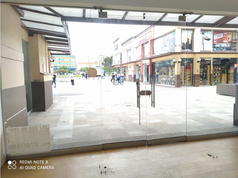 SE ARRIENDA LOCAL COMERCIAL EN BOGOTA — foto 2