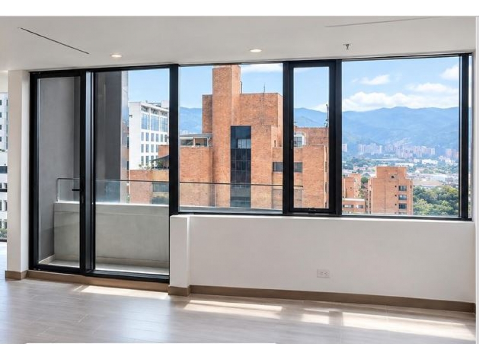 SE VENDE OFICINA EL EL POBLADO - 1