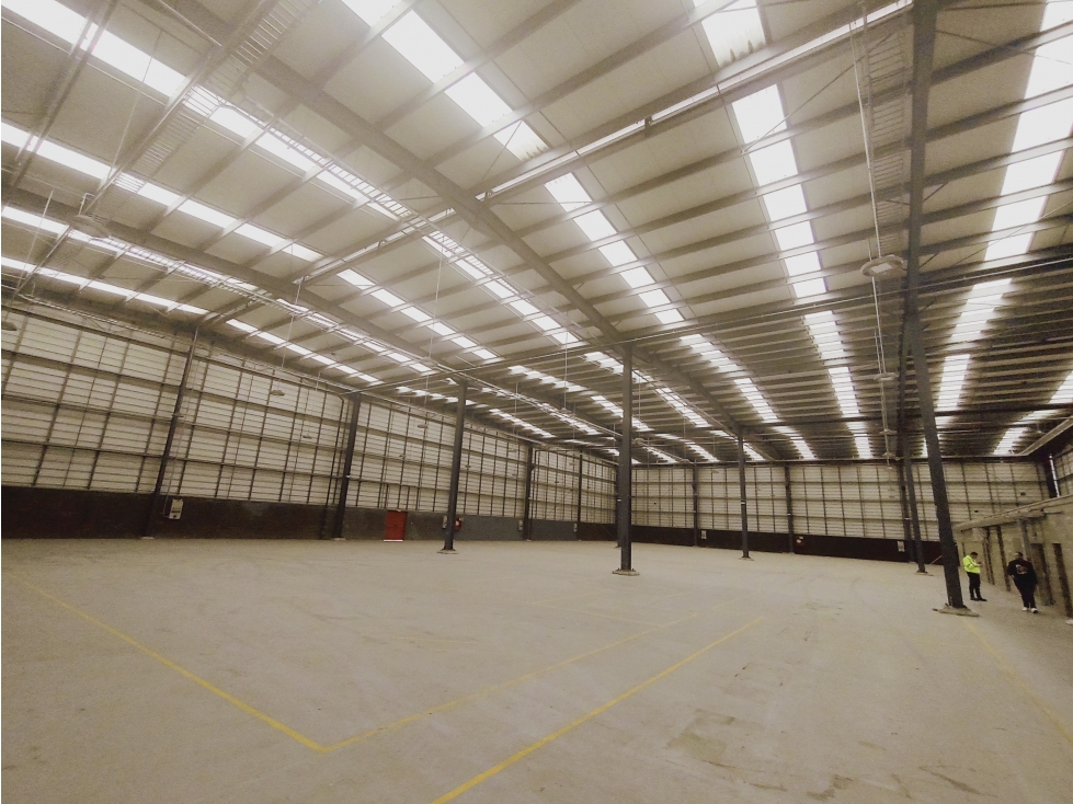 BODEGA EN ARRIENDO O VENTA 7000 M2 - 6