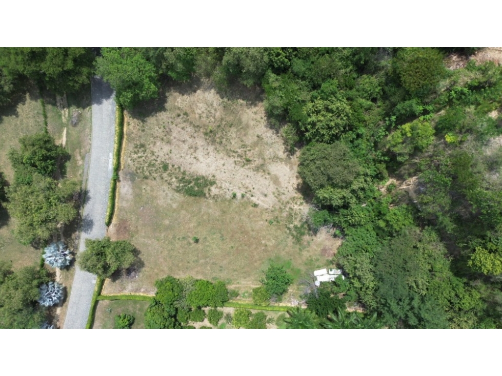 SE VENDE LOTE EN SANTA FE DE ANTIOQUIA - 4