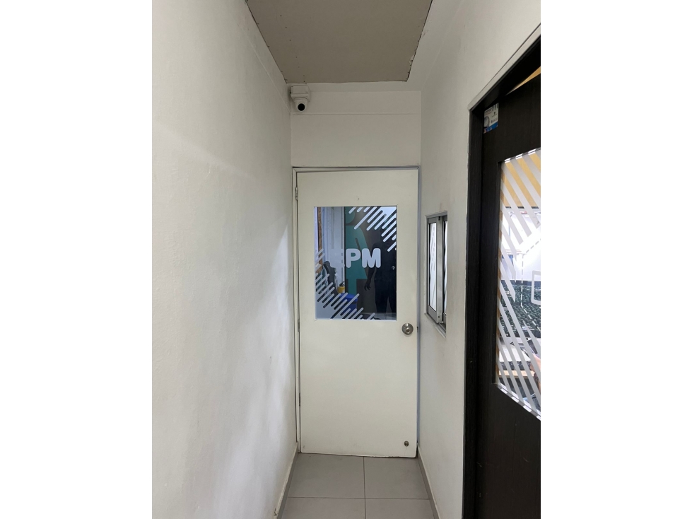 SE VENDE BODEGA EN ENVIGADO - 6