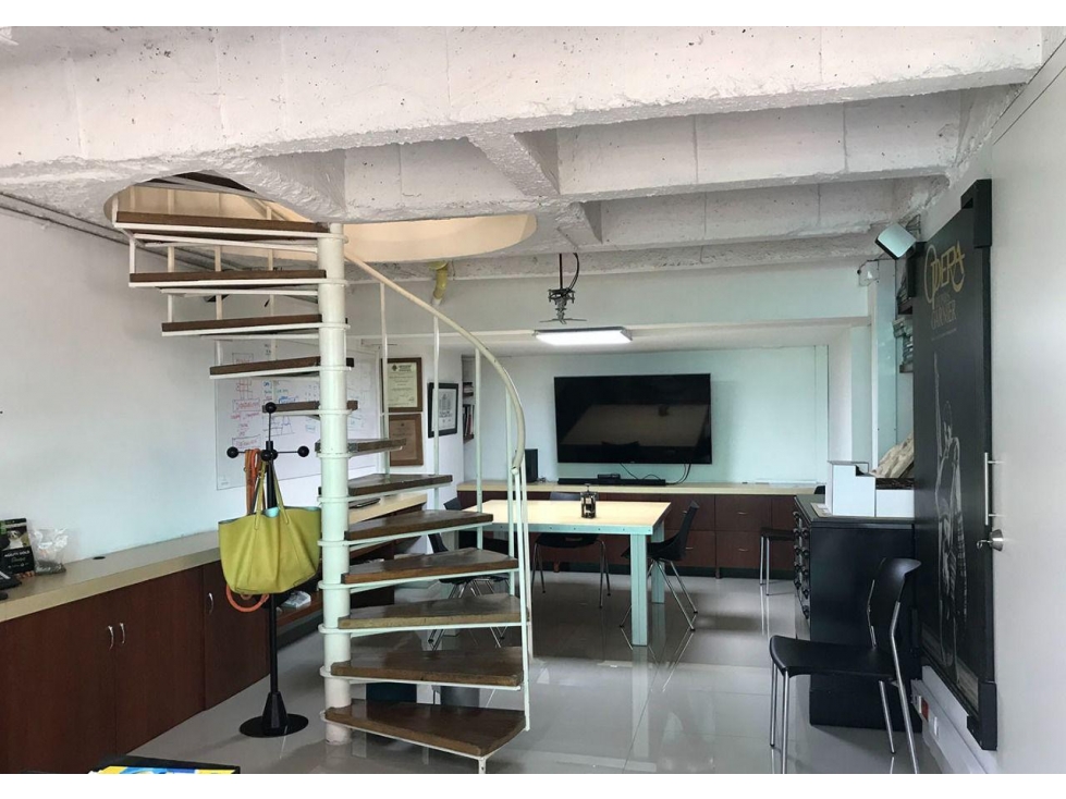 SE VENDE OFICINA POBLADO — foto 6