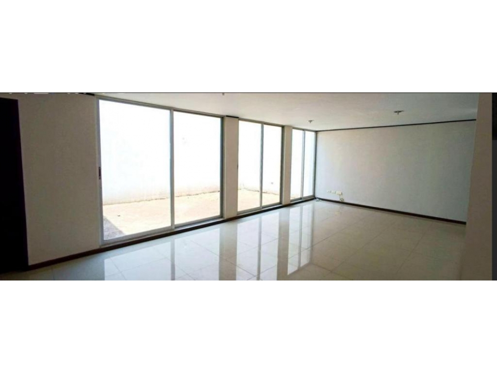 Casa En Venta Dentro De Fraccionamiento En Camino Real - 6