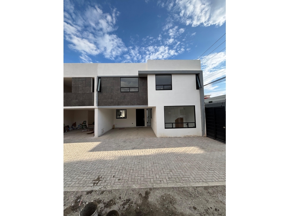 Casa en Venta Xilotzingo, a 5 minutos BUAP