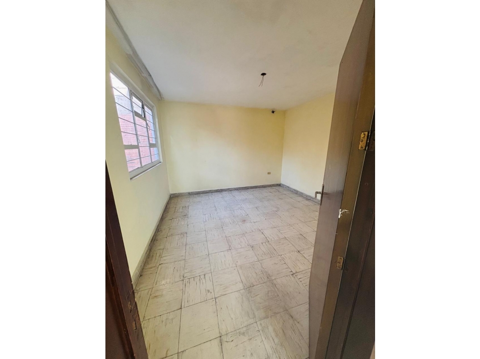 Casa En Venta para Negocio Zona 25 poniente — foto 3