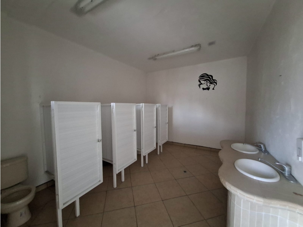Bodega en Venta Bosques de Amalucan - 5