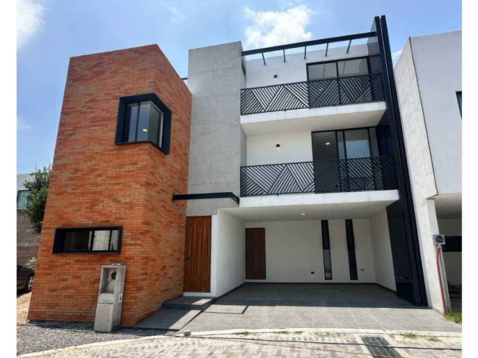 Casa En Venta, Fraccionamiento Magenta, Plaza San Diego