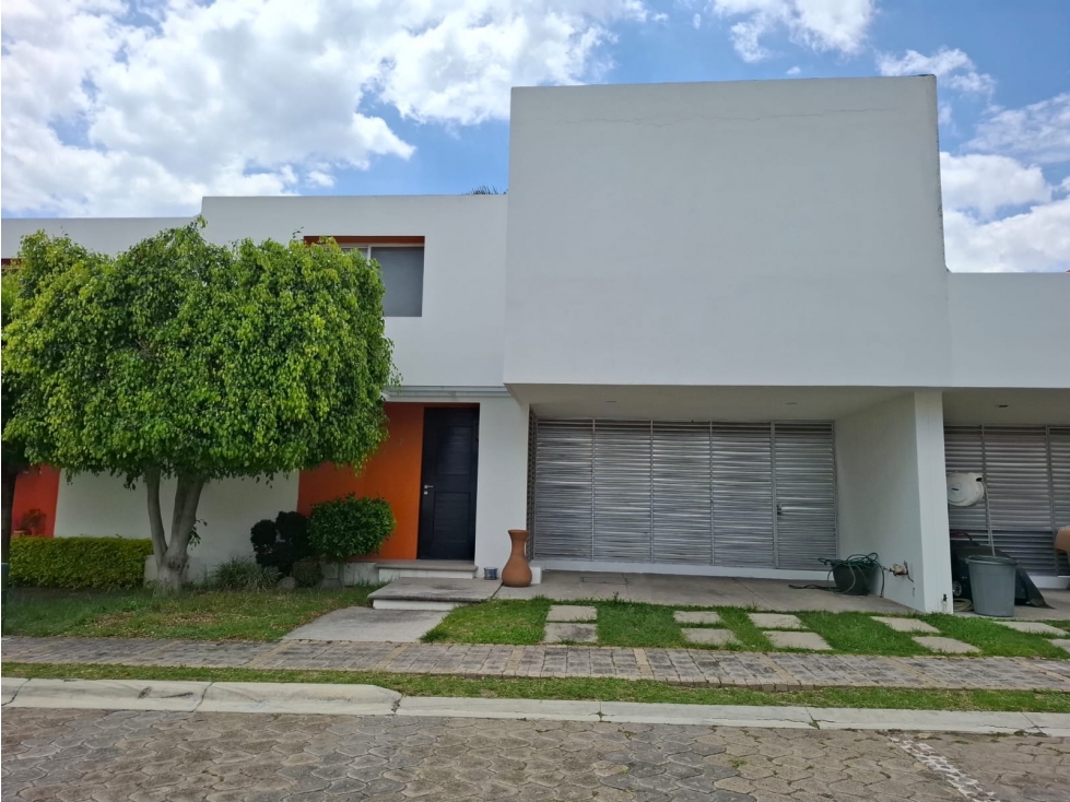 Casa en renta Parque de la Plata, Lomas de Angelopolis 2