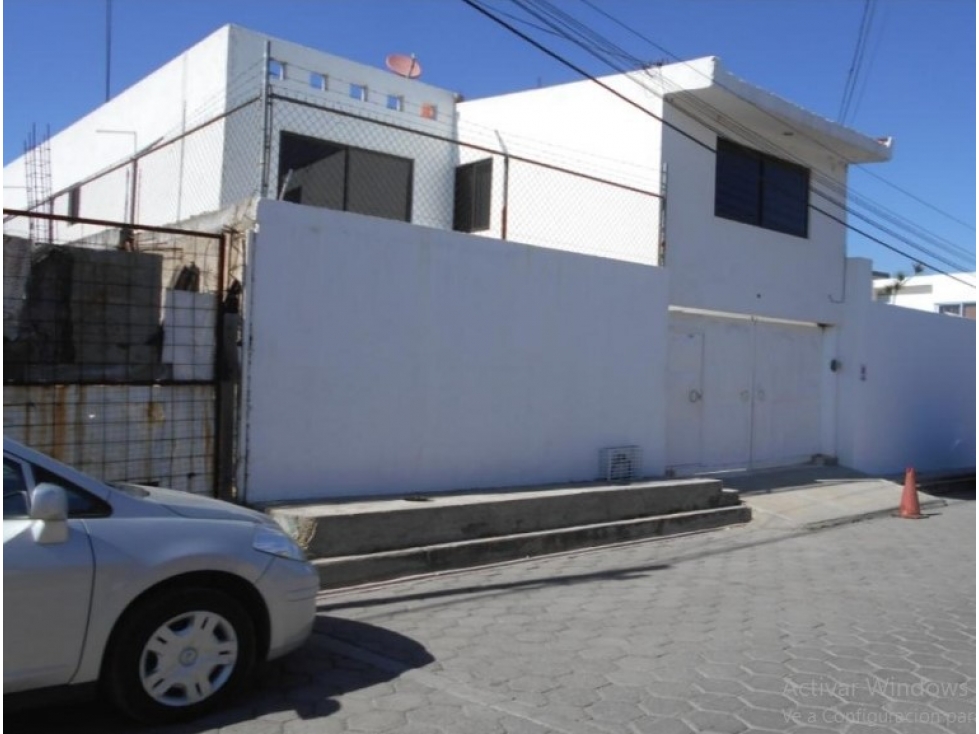 Casa En Venta Con Amplio Jardín Cerca De Plaza San Diego - 3