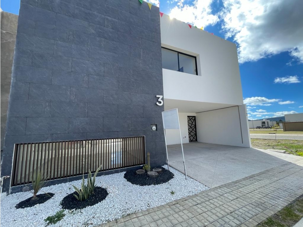 Casa En Venta Con Recamara En Planta Baja Parque Chiapas