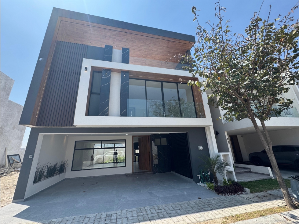 Casa en Venta Punta Cascatta Lomas de Angelopolis