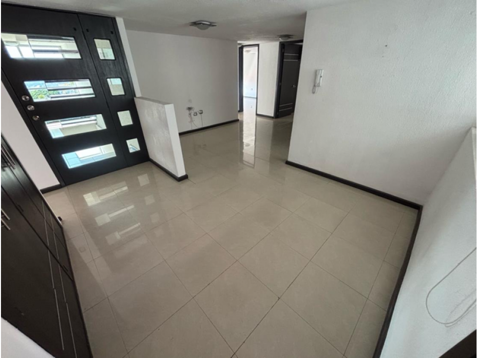 Departamento en Renta para Oficinas Colonia La Paz - 2
