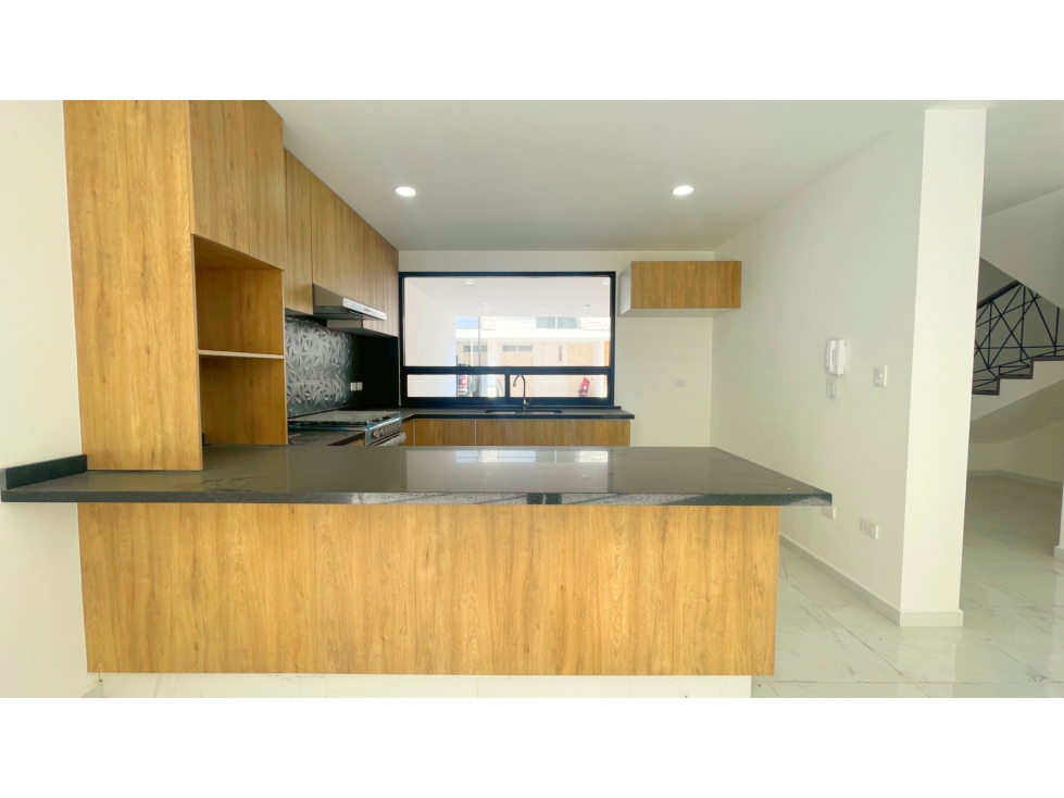 Casa Nueva en Venta, Cholula, Zona Carcaña, Momoxpan — foto 3