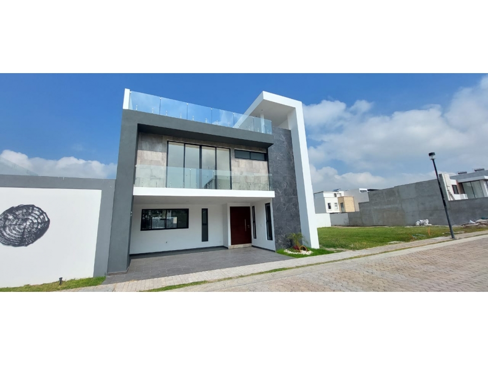 Casa En Venta En Preventa Lomas de Angelopolis
