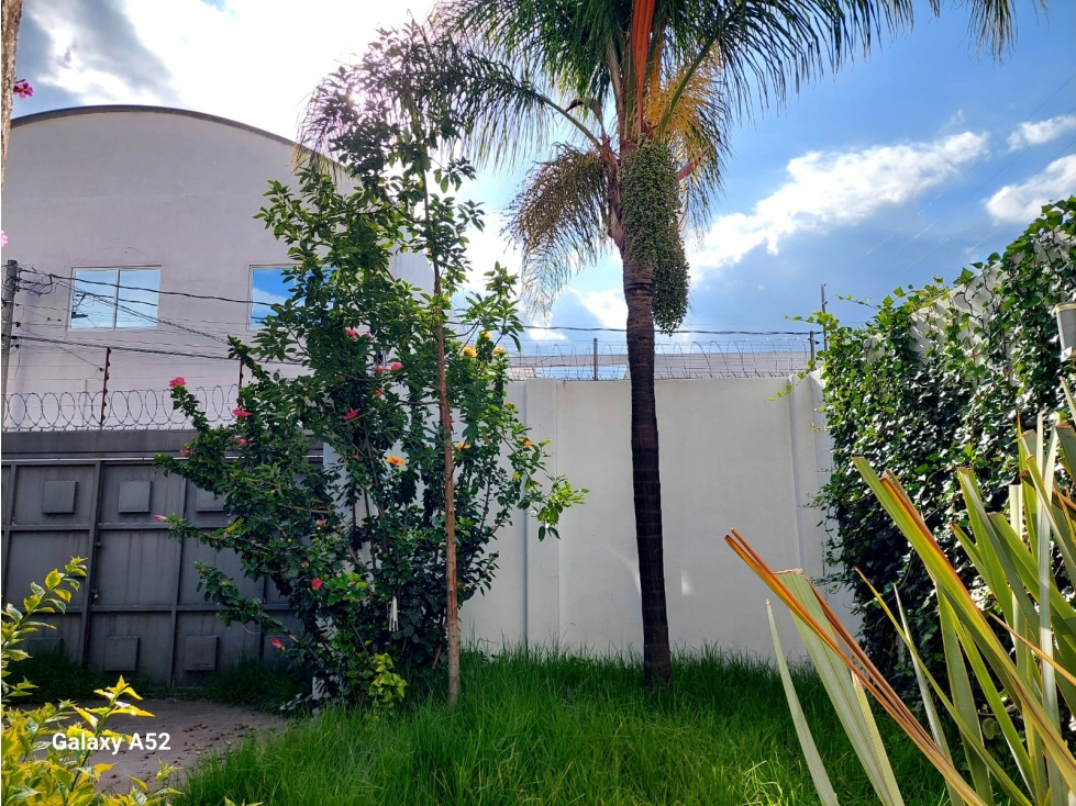 Casa En Renta Zavaleta y Camino Real a Cholula para oficina — foto 2