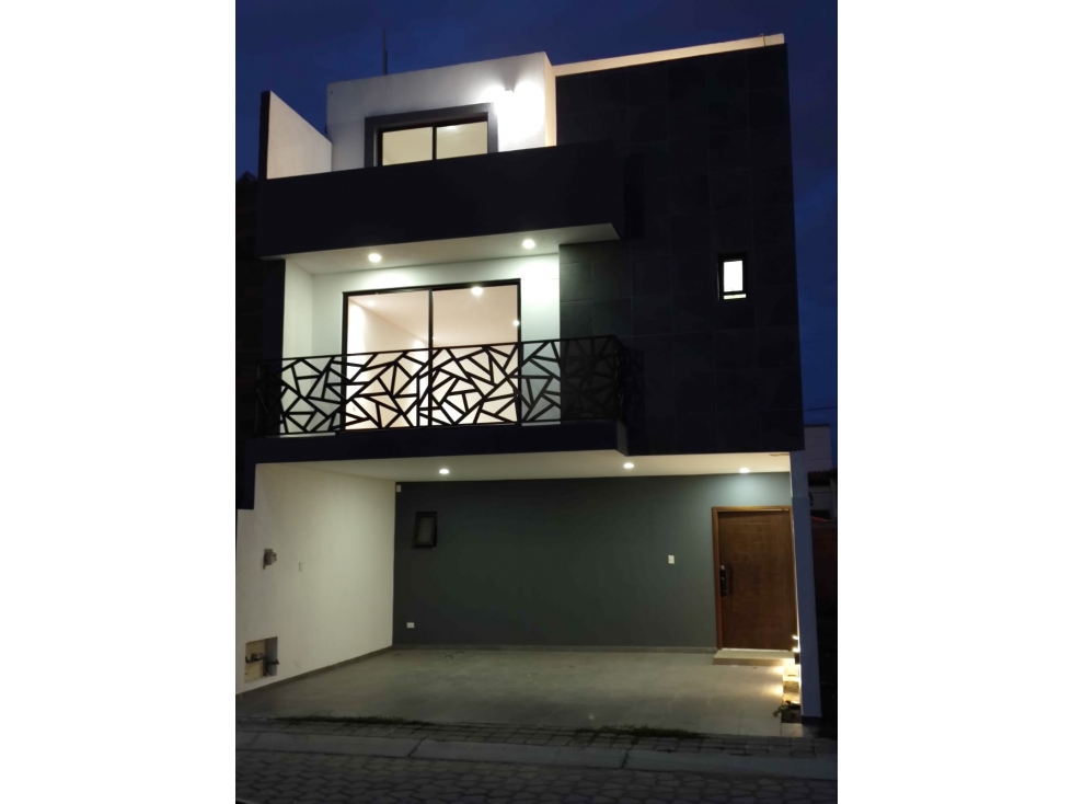 Casa En Venta Nueva Con Jardin Roof Residencial Getsemani Cholula - 2