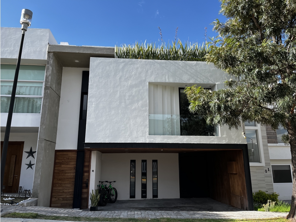 Casa En Venta Parque Santo Domingo, Lomas De Angelópolis - 1