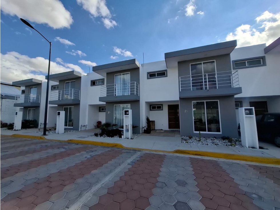 Casas En Venta Nueva Cerca BUAP Fracc. Cerrado, Xilotzingo