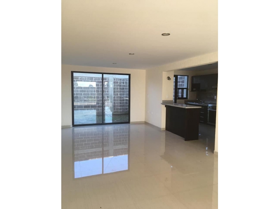 Casa En Venta En Fraccionamiento En Cuautlancingo - 4