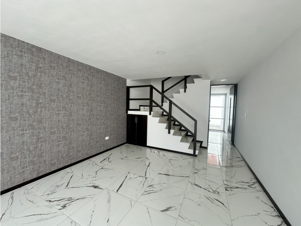 Casa en Venta Col Chapulco, Zona Periplaza, Sur — foto 3