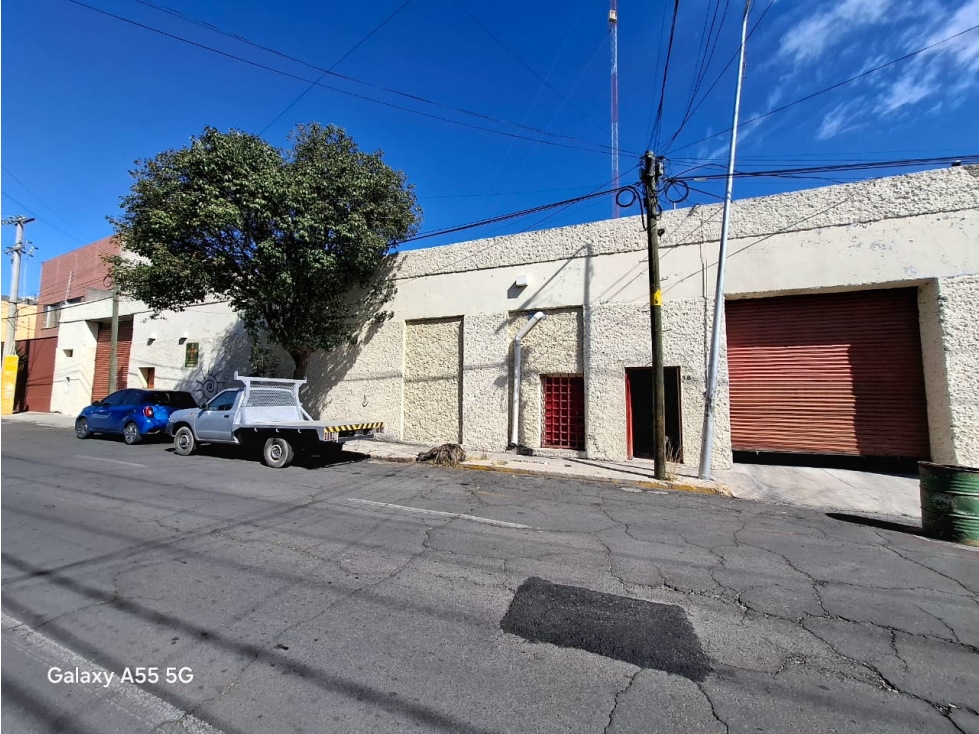 Bodega en Renta Col El Carmen, Cerca al Centro - 6