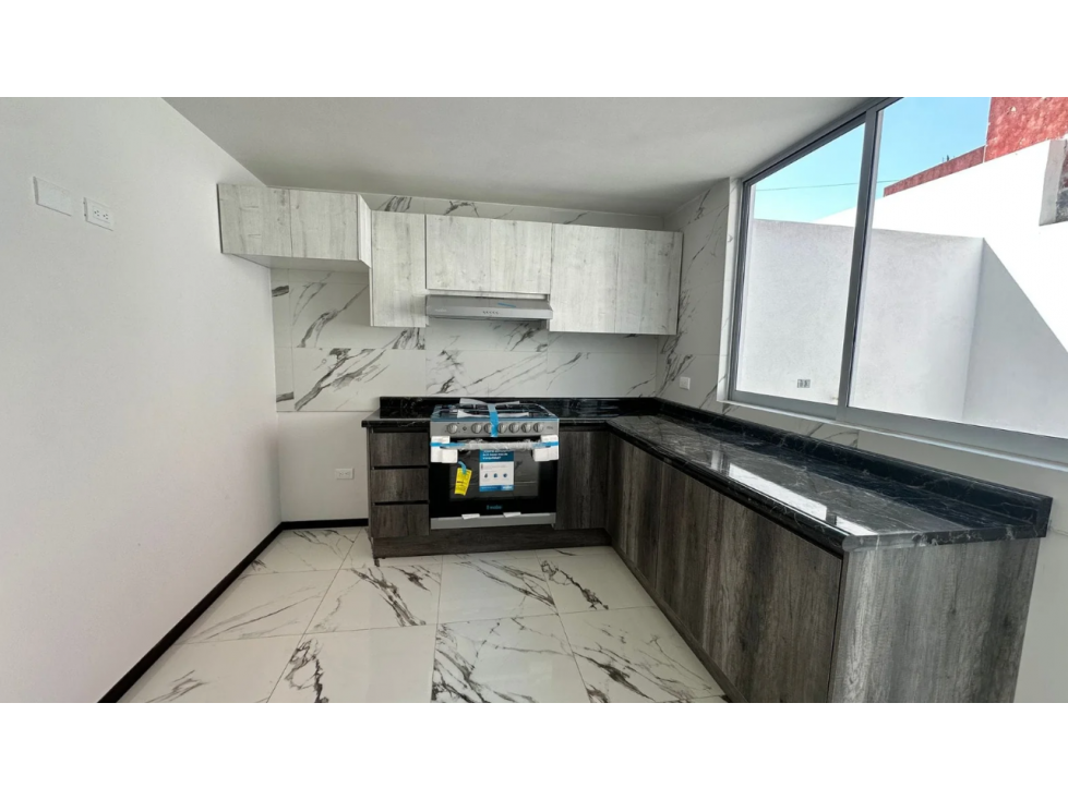 Casa en Venta Col Chapulco, Zona Periplaza, Sur — foto 2