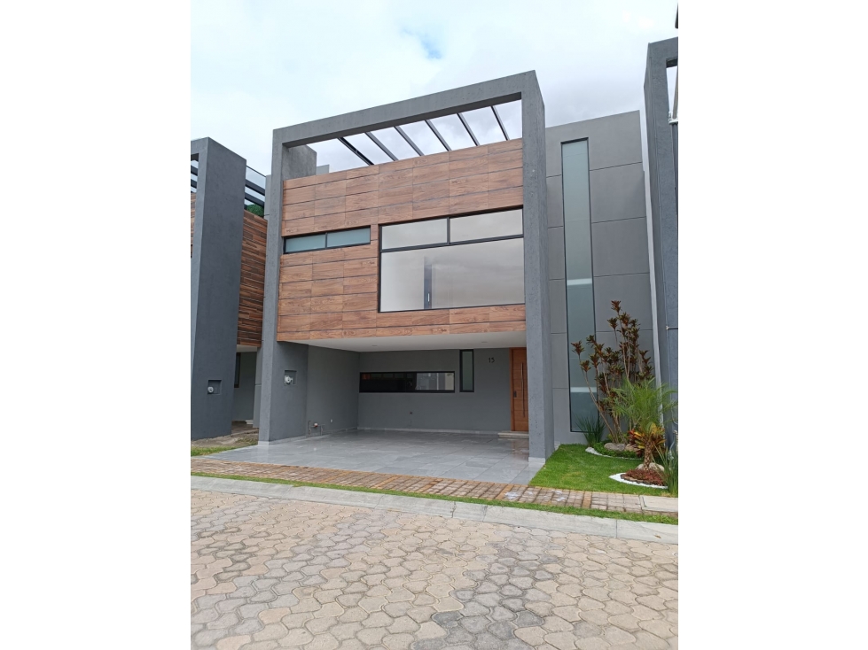 Casa en Venta En Parque Sonora Lomas De Angelopolis