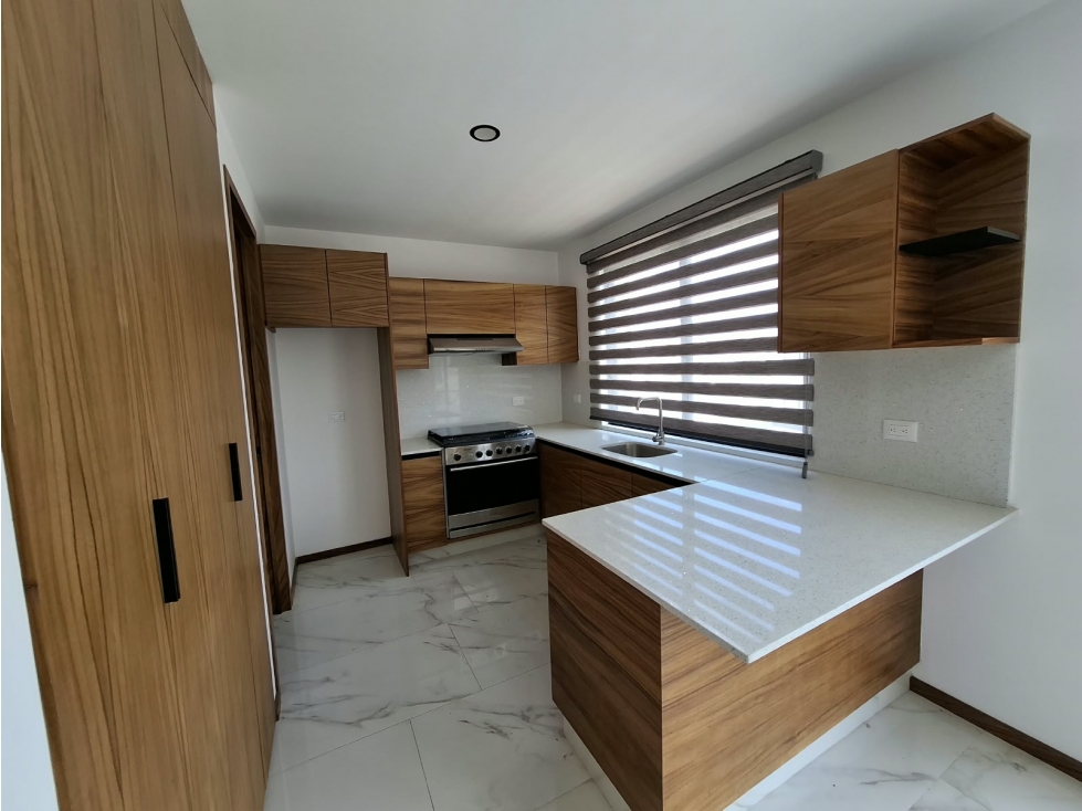 Departamento en Renta Torre Saona, Lomas de Angelopolis - 5