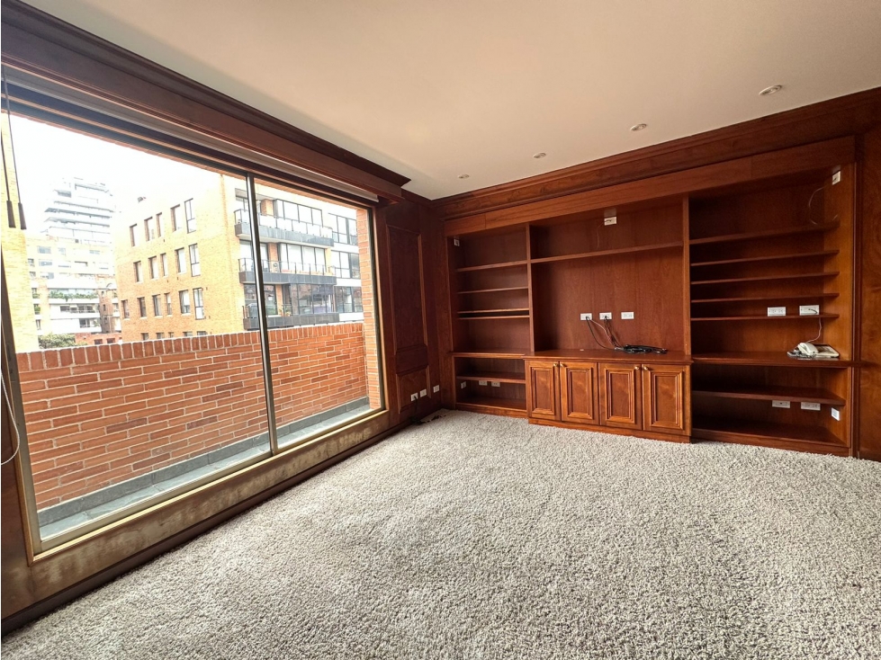 Se VENDE apartamento El Chicó 383m3 Terraza — foto 5