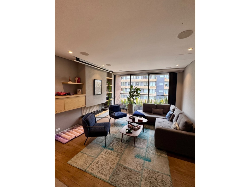 VENTA APARTAMENTO EXTERIOR EN EL VIRREY 86 MTS MAS BALCON — foto 4