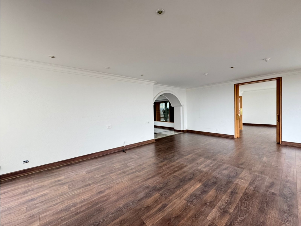 SE VENDE APARTAMENTO EN LOS ROSALES 374m2 — foto 3