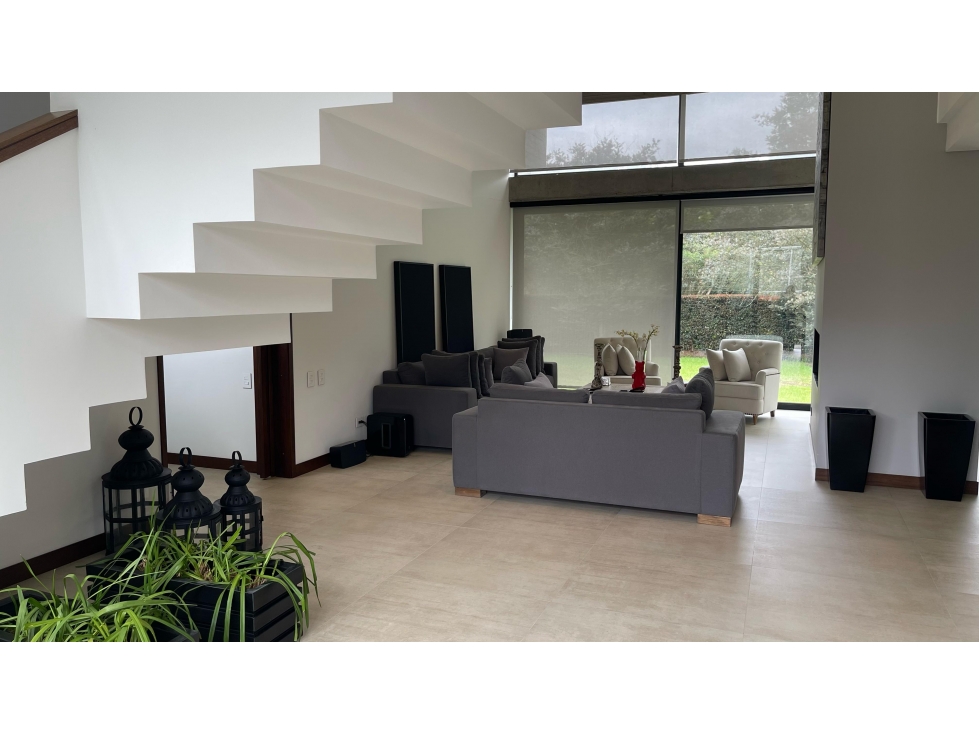 SE VENDE CASA EN GUAYMARAL 440m2 — foto 3