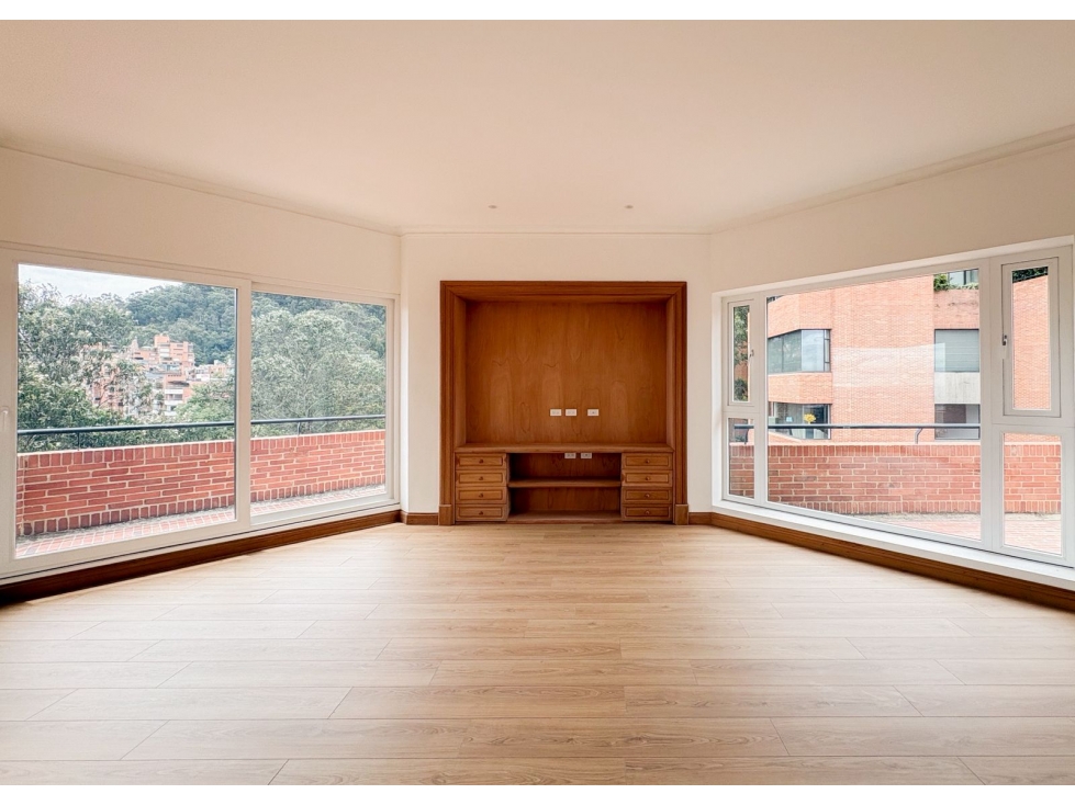 SE ARRIENDA APARTAMENTO EN ROSALES 422M2 TERRAZA 260M2 — foto 2