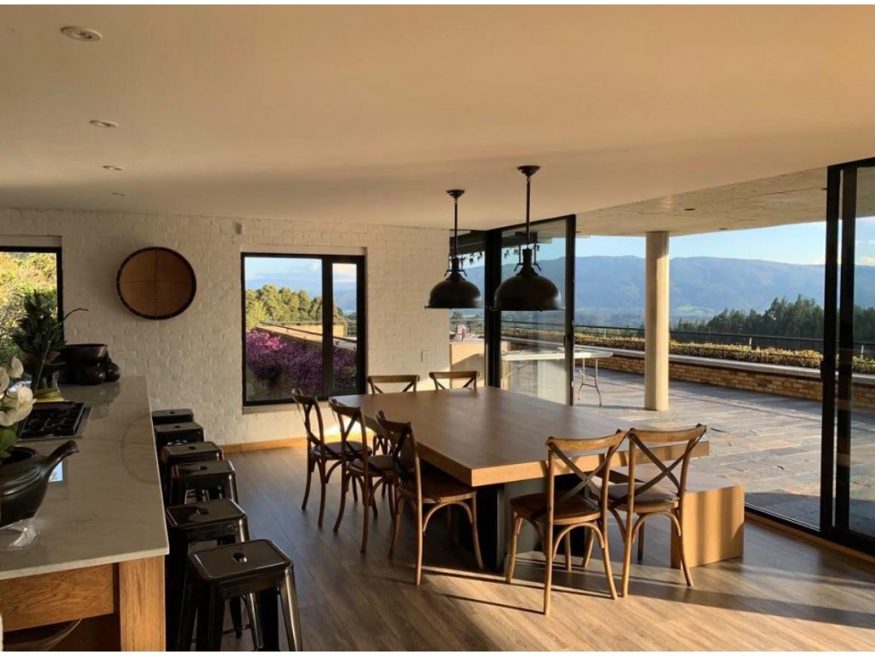 SE VENDE CASA EN COGUA 500M2
