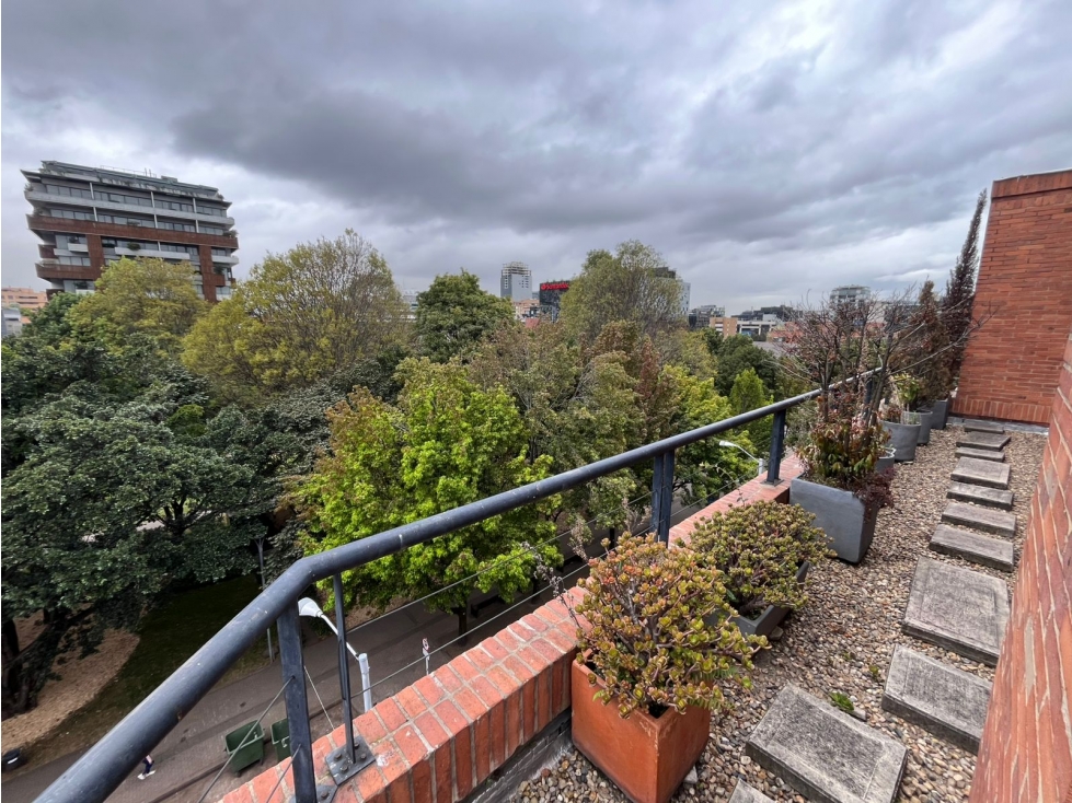 SE ARRIENDA OFICINA EN EL PARQUE DE LA 93 336m2 + Terraza. — foto 3
