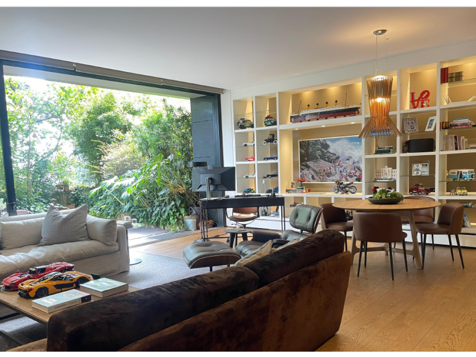SE ARRIENDA APARTAMENTO EN ROSALES 213M2 - TERRAZA 81M2