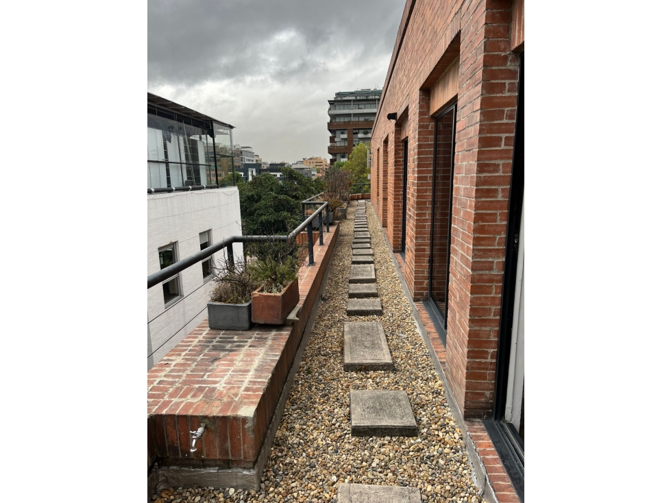 SE ARRIENDA OFICINA EN EL PARQUE DE LA 93 336m2 + Terraza. — foto 4