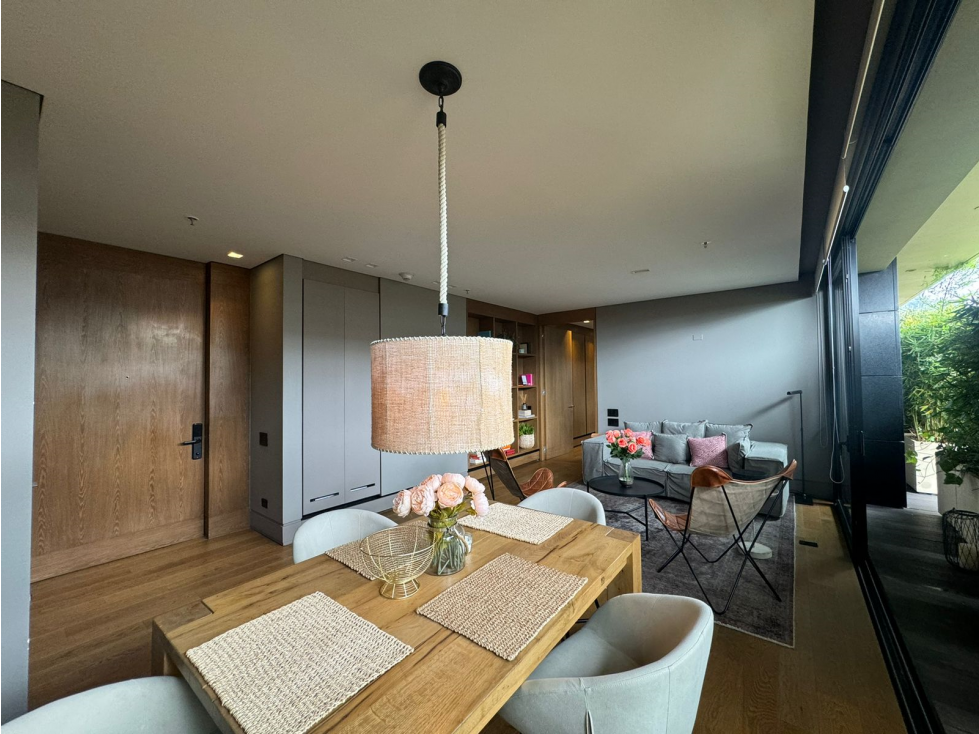 SE VENDE APARTAMENTO LOS ROSALES 90m2 BALCÓN — foto 6