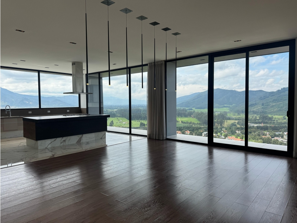SE VENDE CASA O SE ARRIENDA EN APOSENTOS 584m2 — foto 3