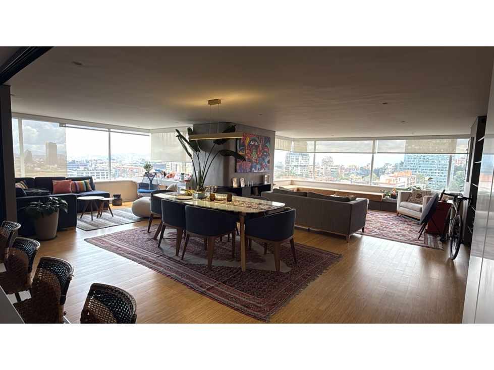 SE VENDE APARTAMENTO EN LA CABRERA 250M2