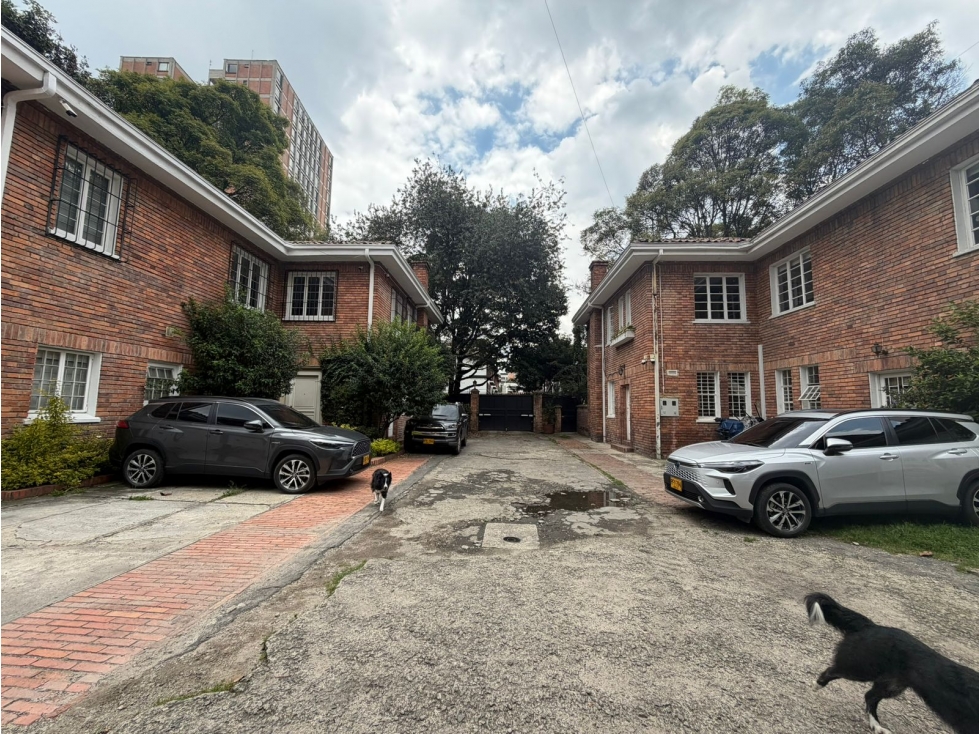 SE VENDE O ARRIENDA CASA COMERCIAL EN EL NOGAL 313M2 — foto 2