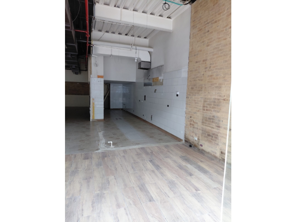 SE ARRIENDA LOCAL EN CHICÓ NORTE 185M2 — foto 3