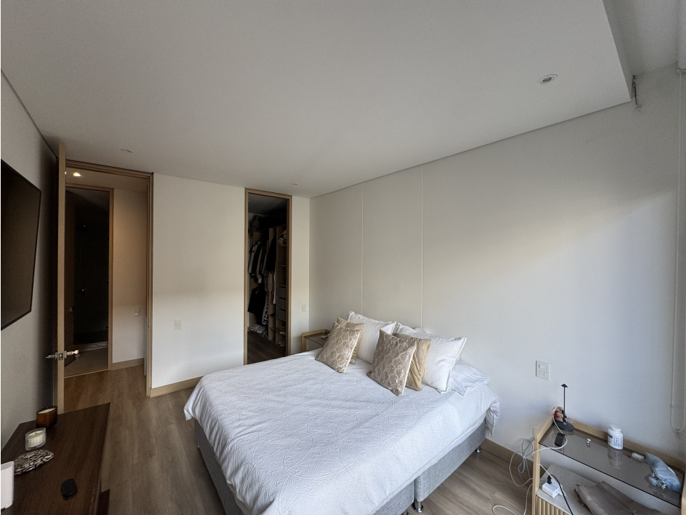 SE ARRIENDA APARTAMENTO EN CHICÓ NORTE 105M2 — foto 6