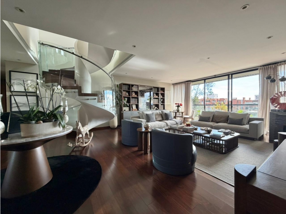SE VENDE APARTAMENTO EN ROSALES 309M2 TERRAZAS