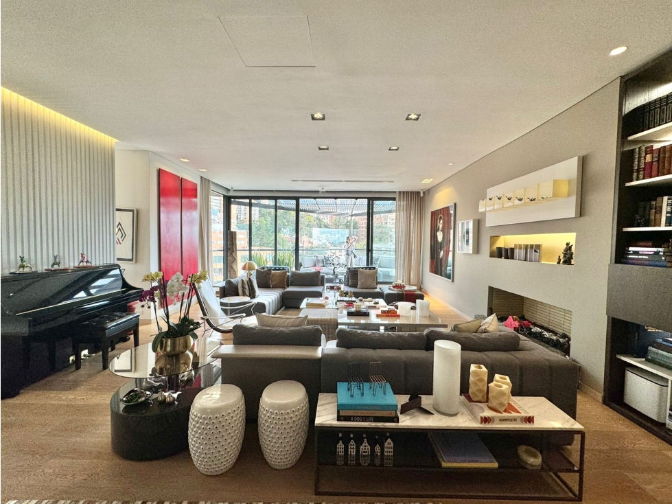 SE VENDE APARTAMENTO EN EL NOGAL 354m2