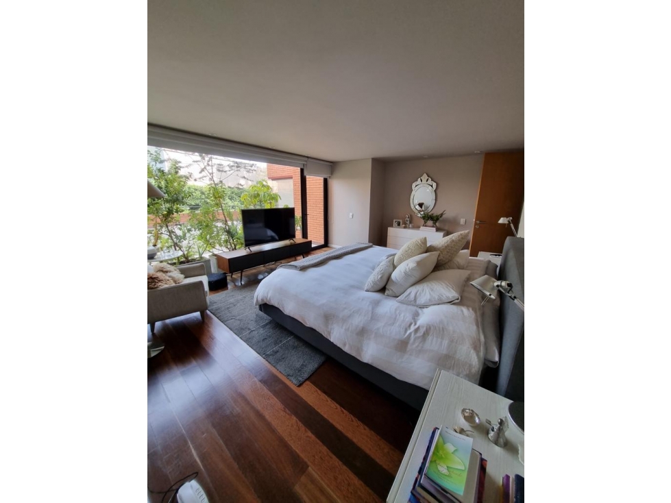 SE ARRIENDA APARTAMENTO EN EL RETIRO 258M2 TERRAZA 240M2 — foto 4
